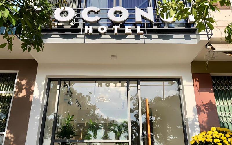 Coconut Hotel