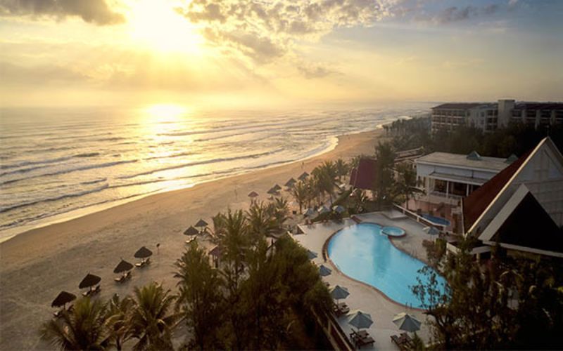 Centara Sandy Beach Resort Da Nang