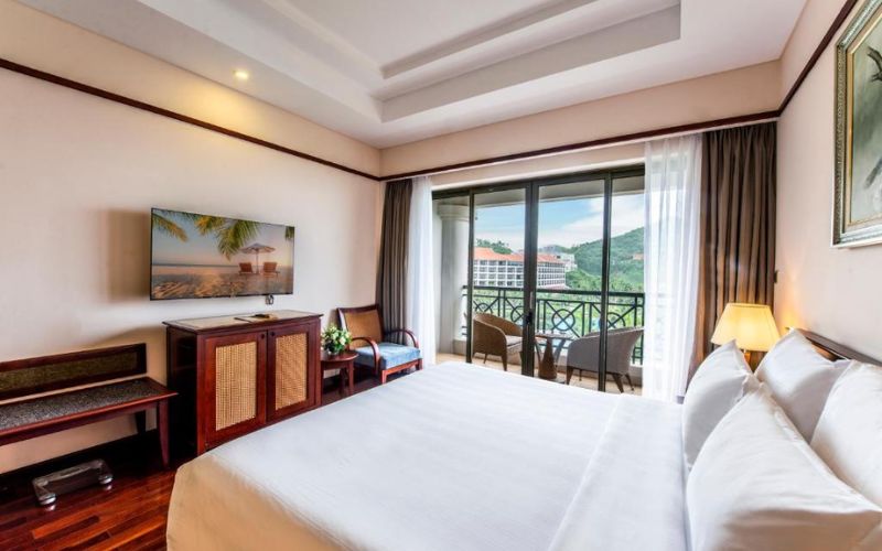 khách sạn gần cáp treo vinpearl nha trang