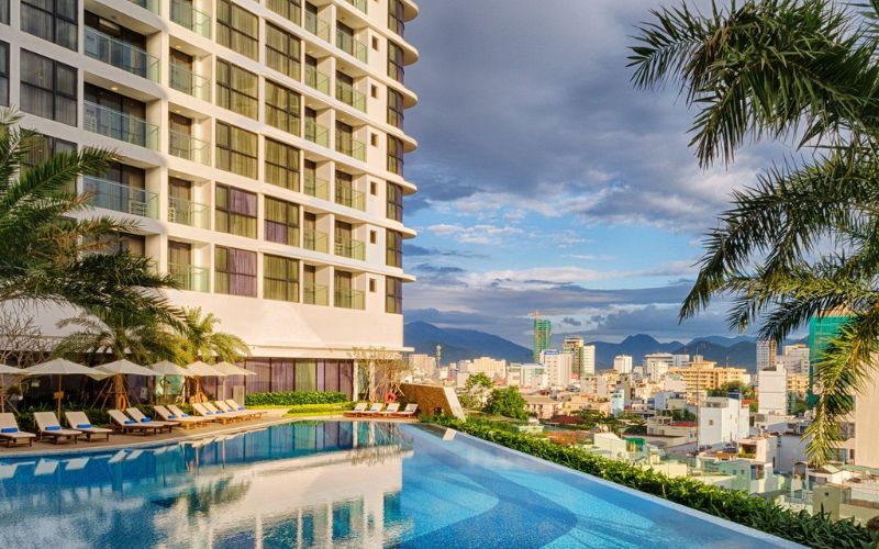 Melia Vinpearl Nha Trang Empire