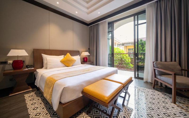 Senna Hue Hotel
