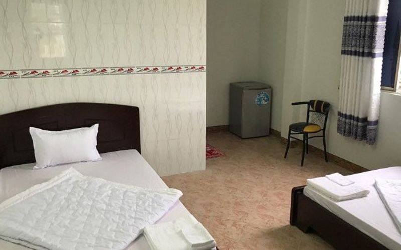 Đông Nam Hotel