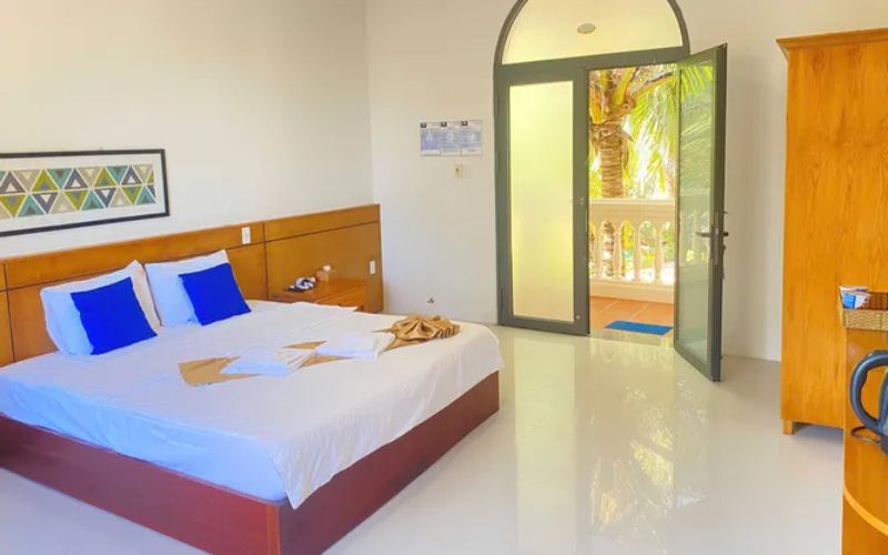 Kega Lighthouse Beach Resort