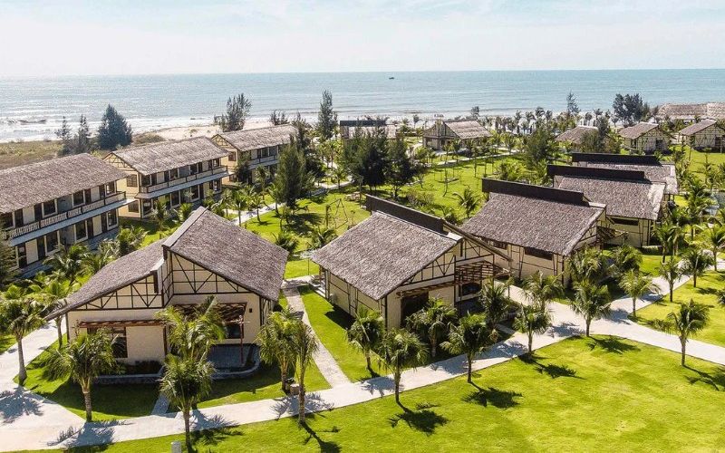 Resort Lagi Gần Biển