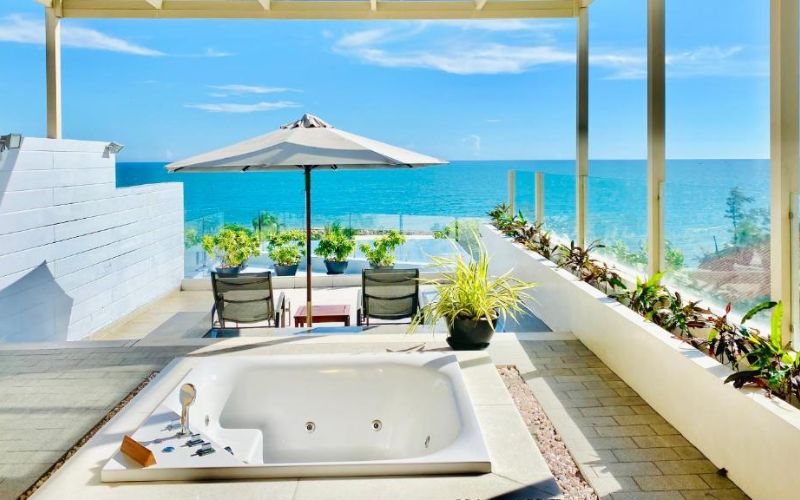 The Cliff Resort & Residences