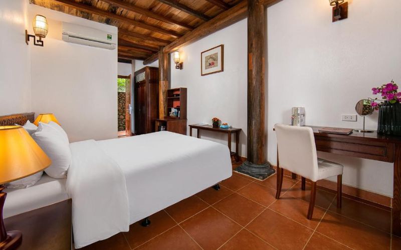 Mai Chau Hideaway Lake Resort