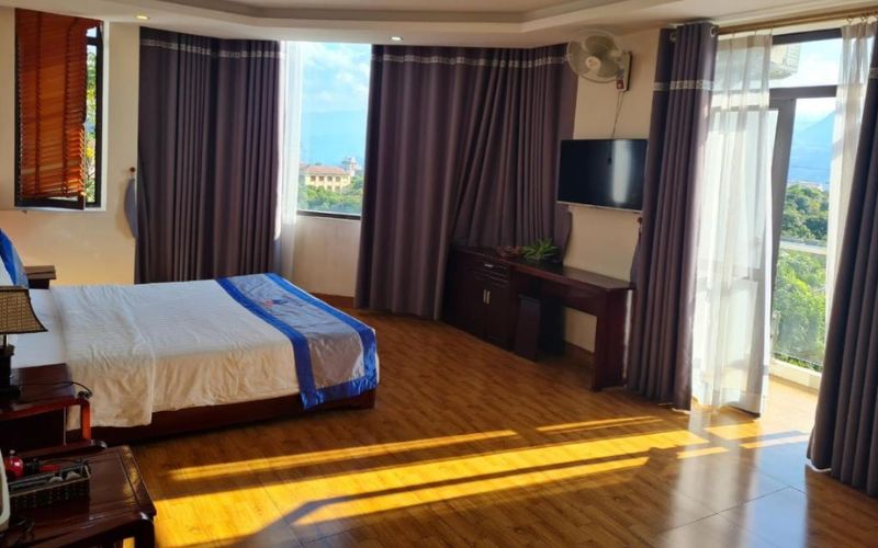 Minh Sơn Hotel