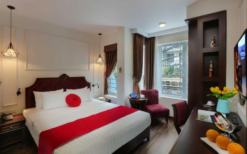 The Sinh Tourist Hotel & Travel