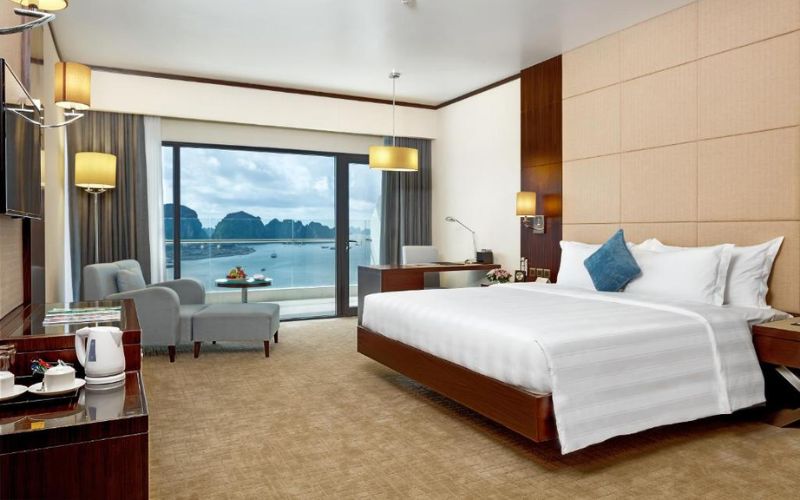 Khách Sạn 5 Sao Hạ Long