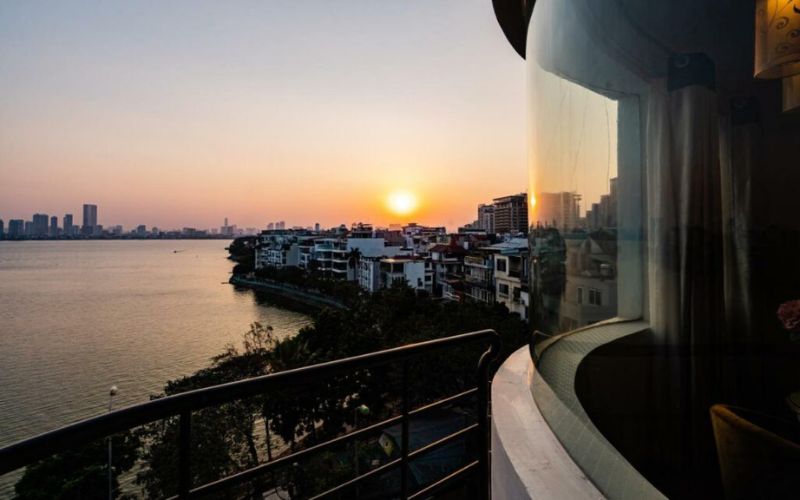 Khách sạn Tây Hồ