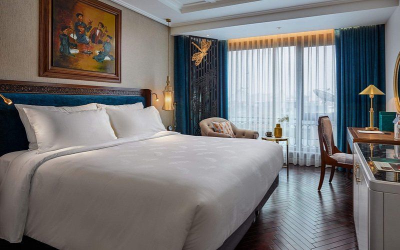 Peridot Grand Luxury Boutique Hotel