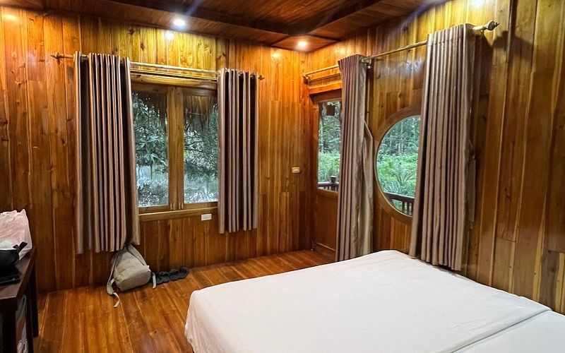 Hang Lan Bungalow