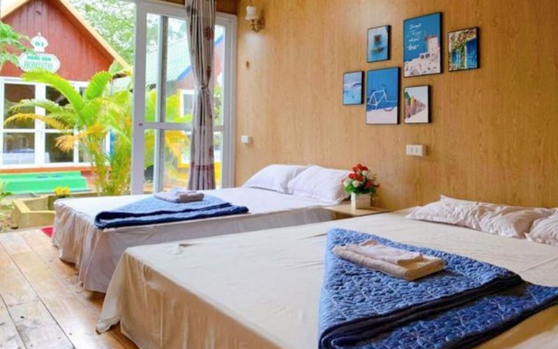 Hồng Vàn Homestay