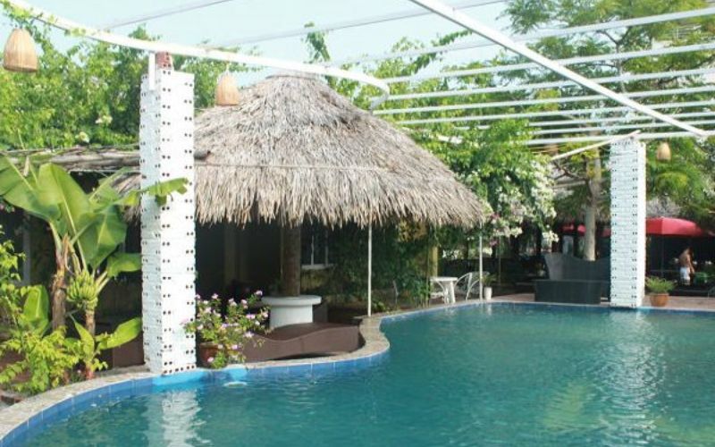 khách sạn đẹp ở quan lạn​