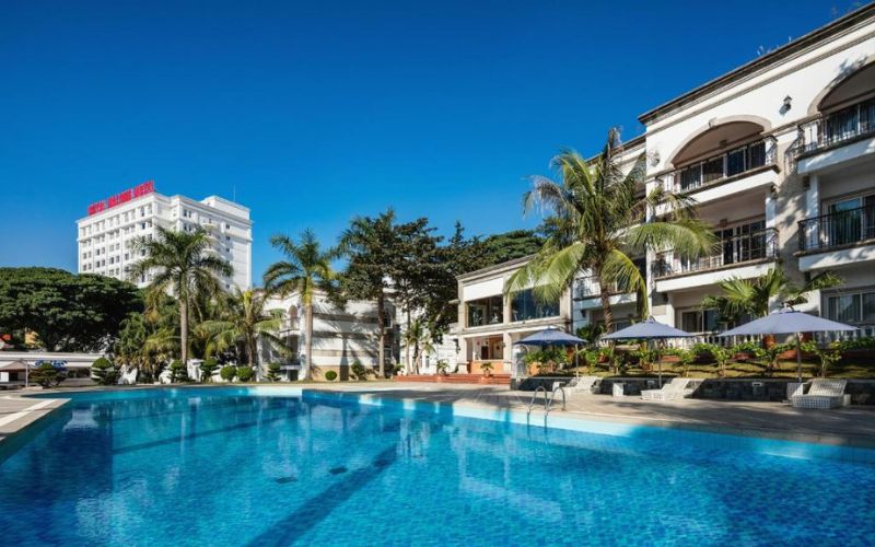 royal-homestay-tra-co