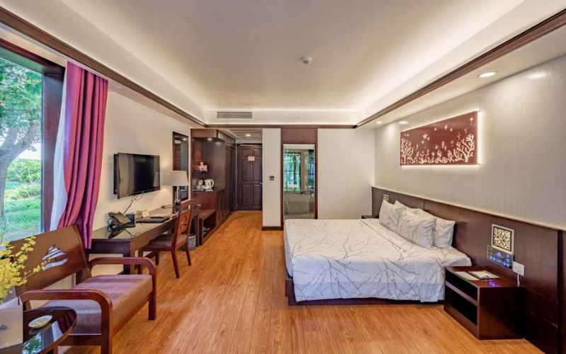 Carmelina Beach Resort