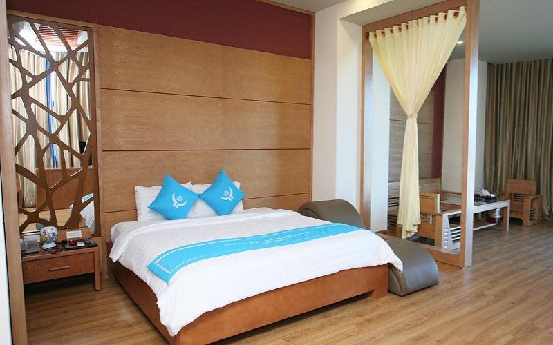 Khách sạn Hoàng Mấm