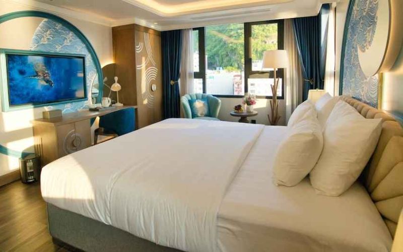 the-moon-boutique-hotel-cat-ba